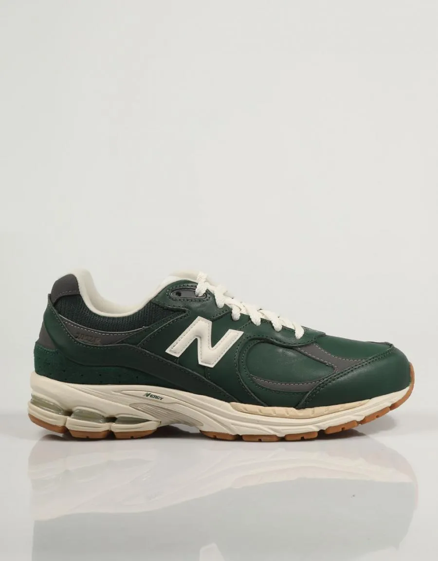  sneakers NEW BALANCE M2002 RVI-GREEN 83449