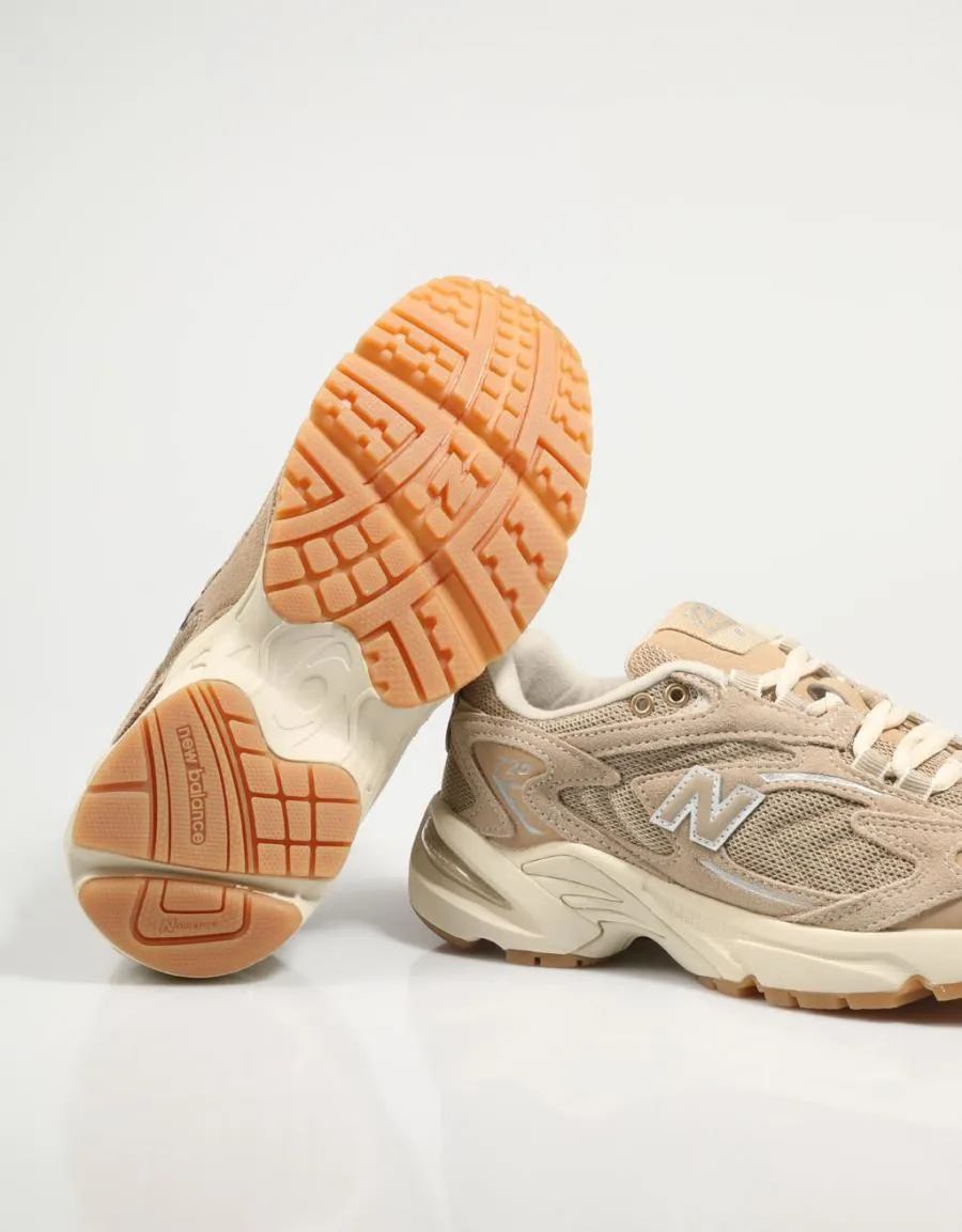  sneakers NEW BALANCE Ml725 W-BEIGE 80511